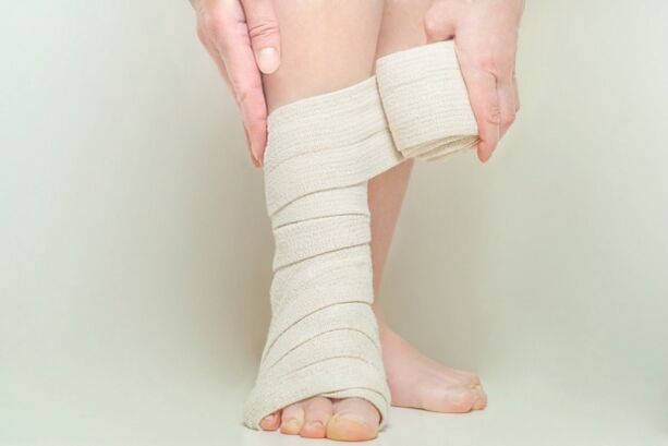 postoperative compression bandage for varicose veins
